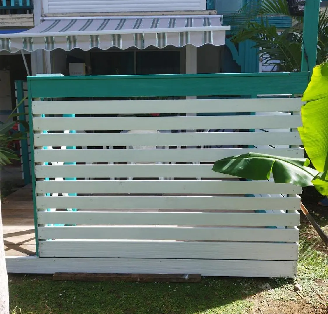 Studio Francelu Sainte-Anne 0*,  Martinique